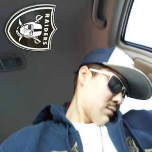 Meet your Posher, Leonard